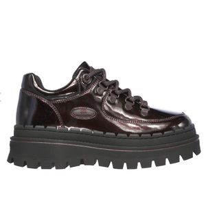 Skechers jammers in burgundy!